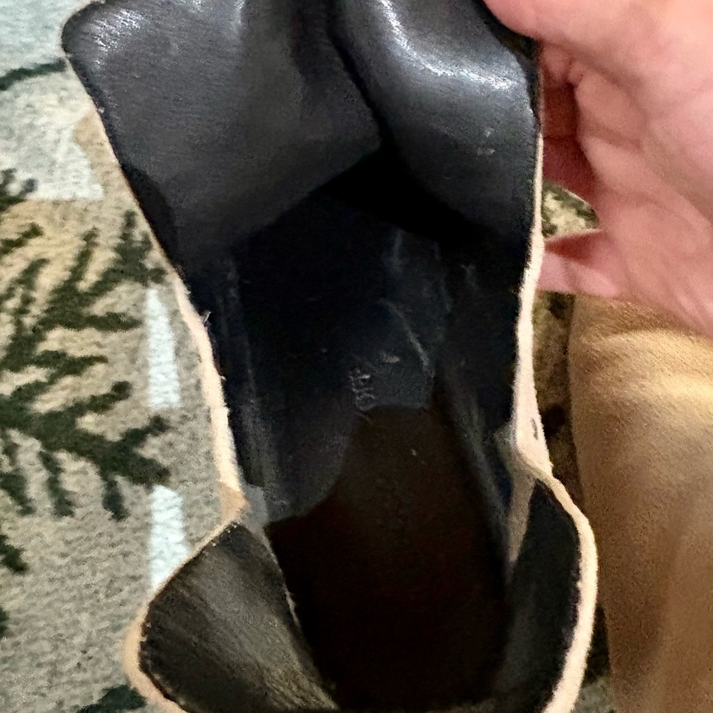 EUC Rebecca Minkoff Studded Tan Ankle Booties - Picture 8 of 9